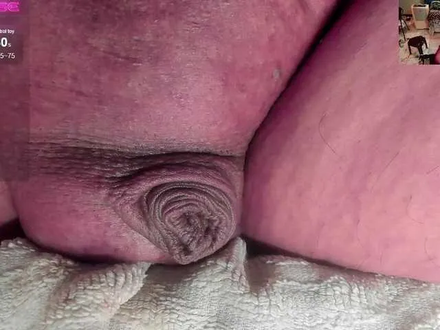 Live sex webcam photo for 1Hermaprodite #289793414