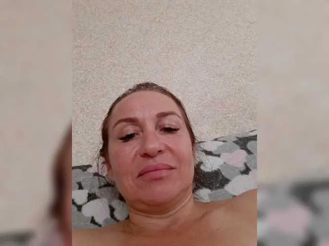 Live sex webcam photo for 1MINA #275903240