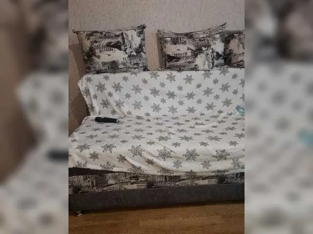 Live sex webcam photo for 1MINA #276991785