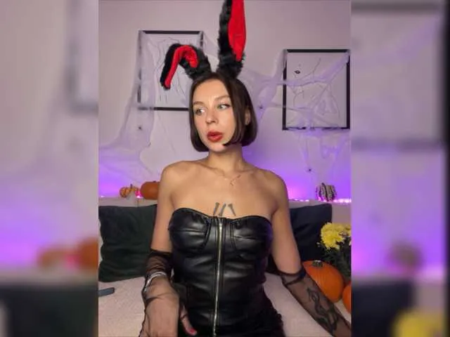 Live sex webcam photo for 1Nasty #276608540