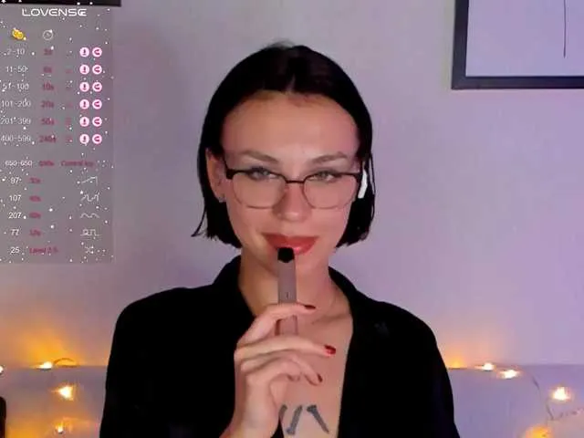 Live sex webcam photo for 1Nasty #277392143