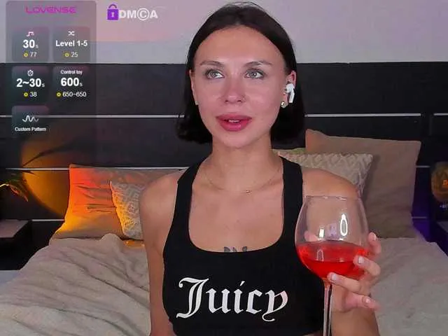 Live sex webcam photo for 1Nasty #278233815