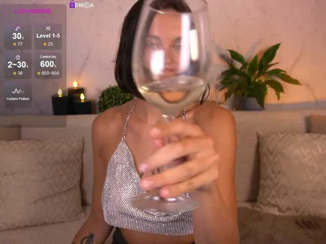 Live sex webcam photo for 1Nasty #286550214