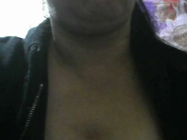 Live sex webcam photo for 1deluxepussy #276601923