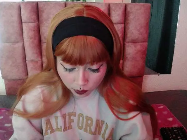 Live sex webcam photo for 1lilith #278111900