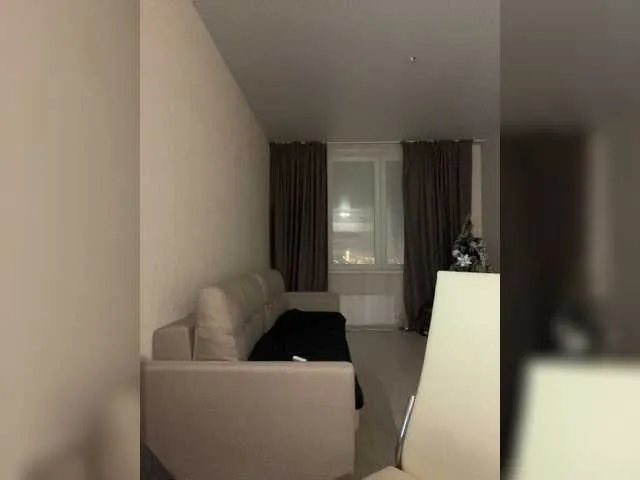 Live sex webcam photo for 1ouise #272019956