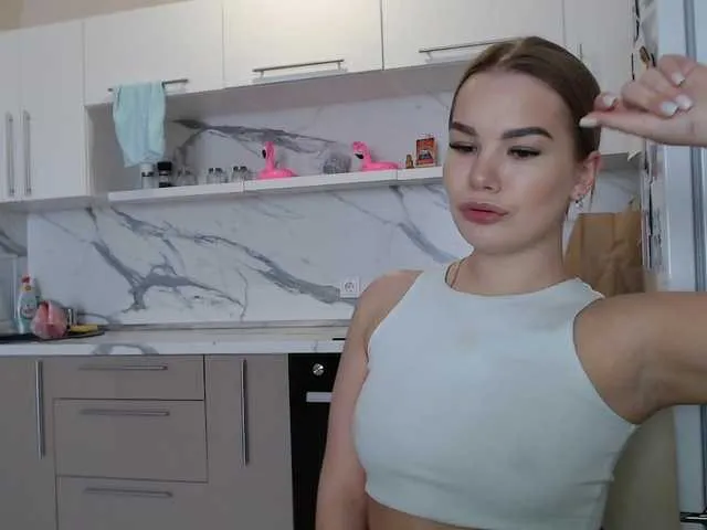 Live sex webcam photo for 1ouise #272719900