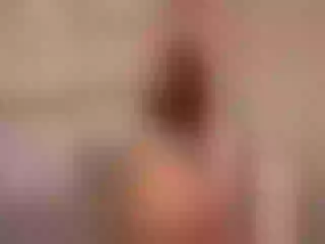 Live sex webcam photo for 1ouise #273377674