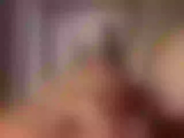 Live sex webcam photo for 1ouise #273684157