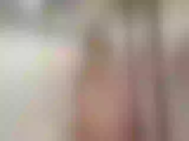 Live sex webcam photo for 1ouise #276446802
