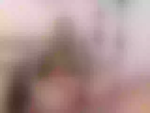 Live sex webcam photo for 1ouise #277284930