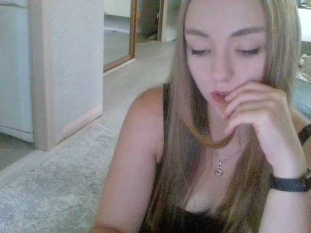 Live sex webcam photo for 25Defenderr #276202847