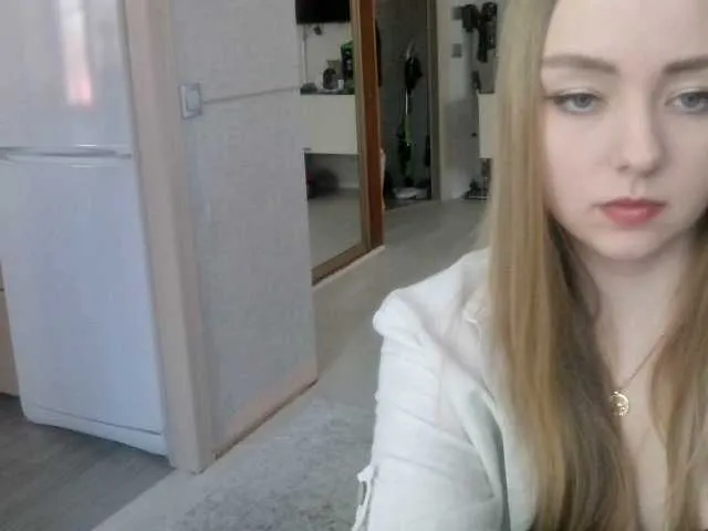 Live sex webcam photo for 25Defenderr #277581229