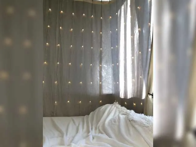 Live sex webcam photo for 2CP #274540222