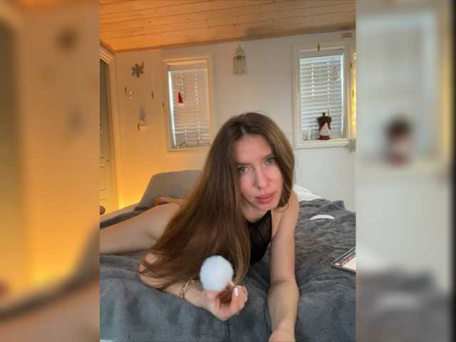 Live sex webcam photo for 2CP #277020693