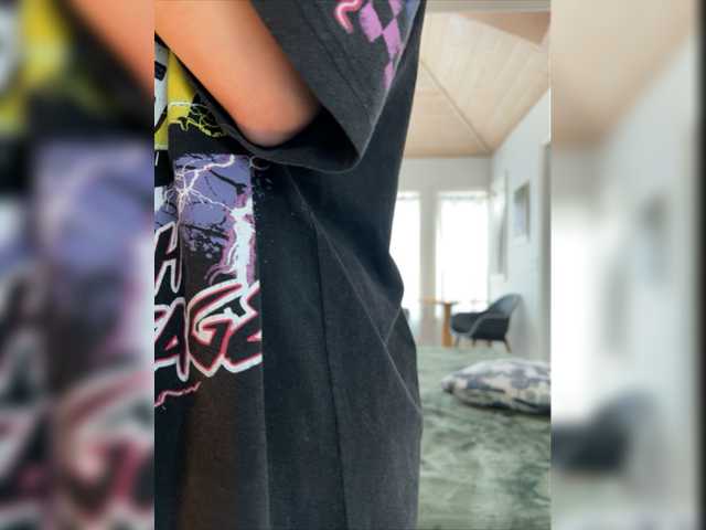 Live sex webcam photo for 2CP #277370854