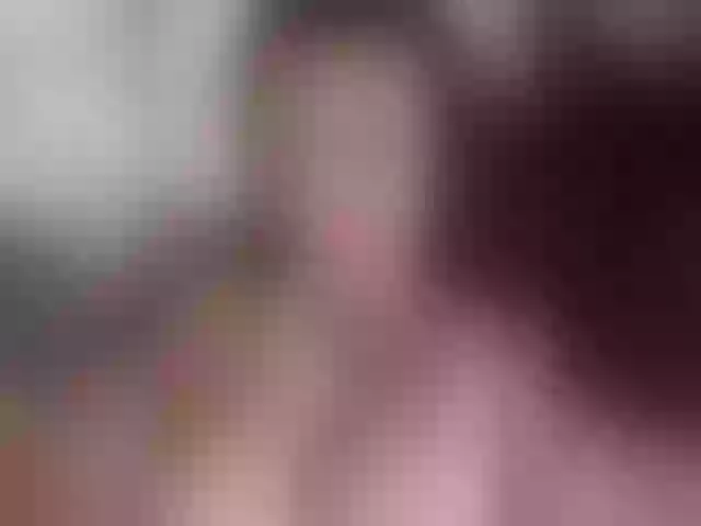 Live sex webcam photo for 3hotandyoung3 #291872682