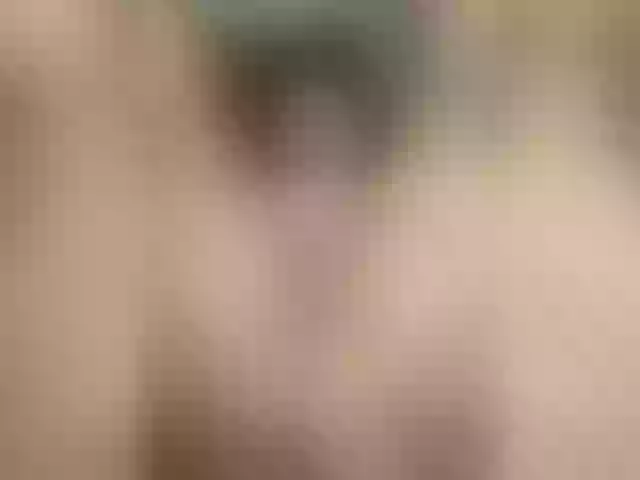 Live sex webcam photo for 3hotandyoung3 #292075038
