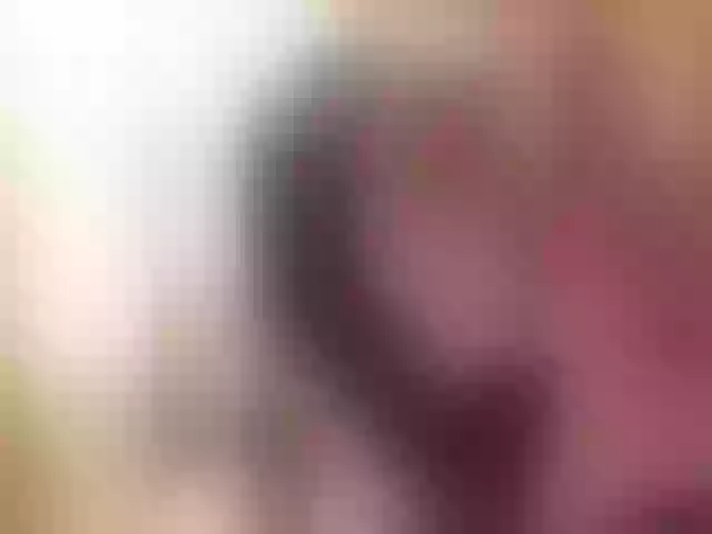 Live sex webcam photo for 3hotandyoung3 #292267550