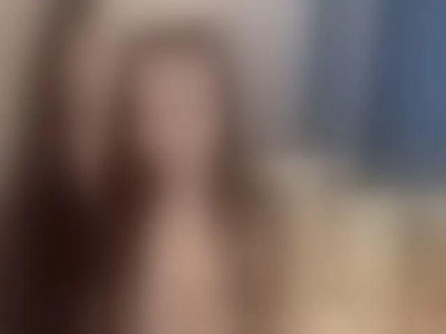 Live sex webcam photo for 3hotandyoung3 #293053578