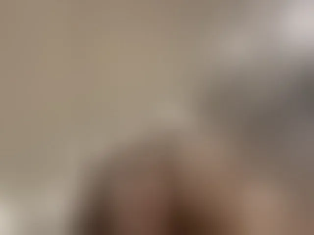 Live sex webcam photo for 3hotandyoung3 #293066717
