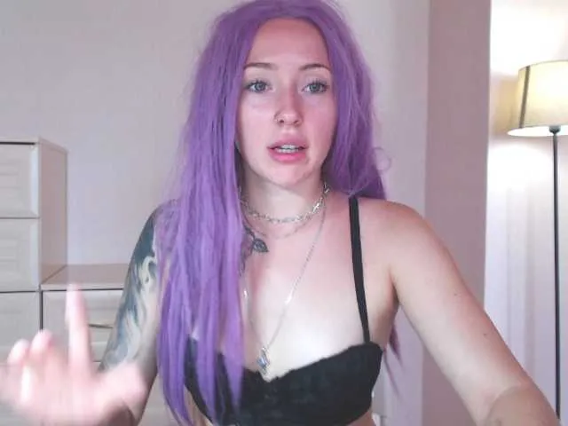 Live sex webcam photo for 404hotfound #274010078