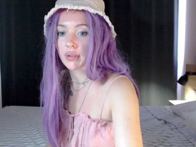 Live sex webcam photo for 404hotfound #274077432