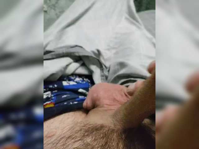 Live sex webcam photo for 4leno4ek69 #292097058