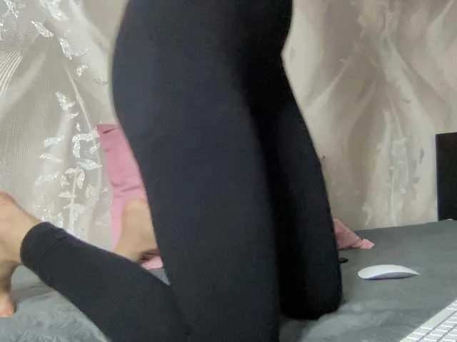 Live sex webcam photo for 669Aleksa669 #271709342