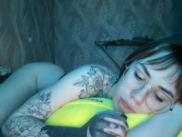 Live sex webcam photo for 669Aleksa669 #272064410