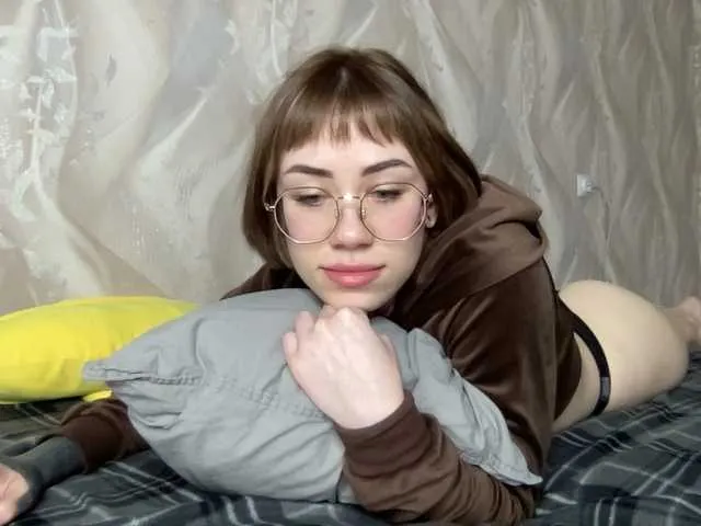 Live sex webcam photo for 669Aleksa669 #272142789