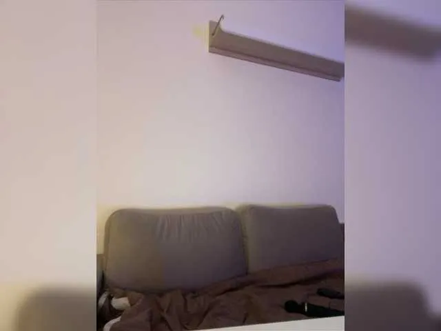 Live sex webcam photo for 669Aleksa669 #277301427