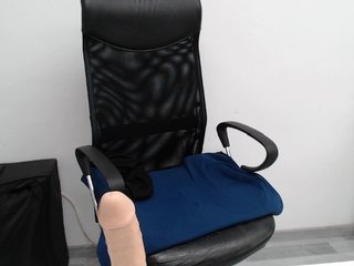 Live sex webcam photo for 69KatyMilf #190511695