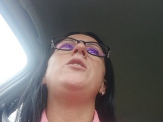 Live sex webcam photo for 69KatyMilf #196769890