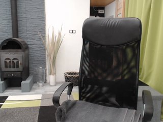 Live sex webcam photo for 69KatyMilf #197547158