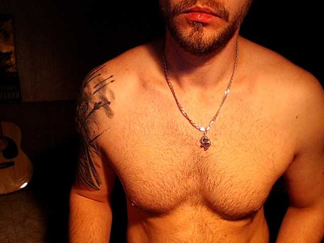 Live sex webcam photo for 69LeVeL69 #291252701