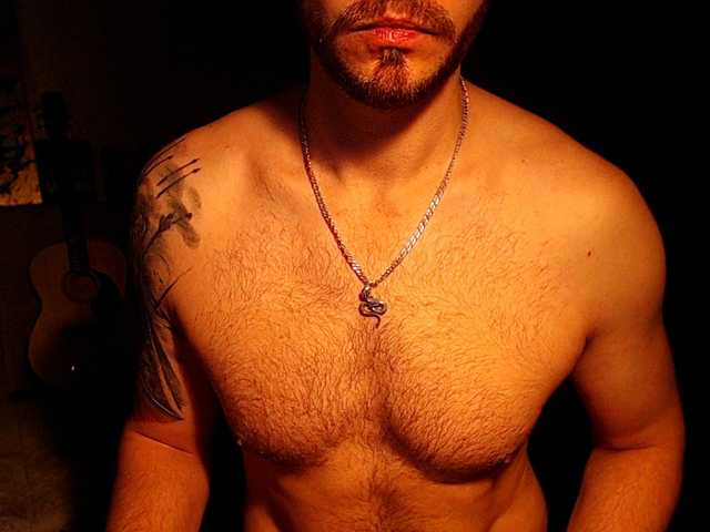 Live sex webcam photo for 69LeVeL69 #291714086