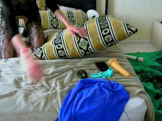 Live sex webcam photo for 6ND9 #181561719