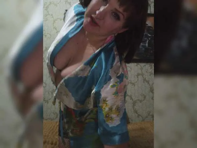 Live sex webcam photo for 77Bella77 #271807627