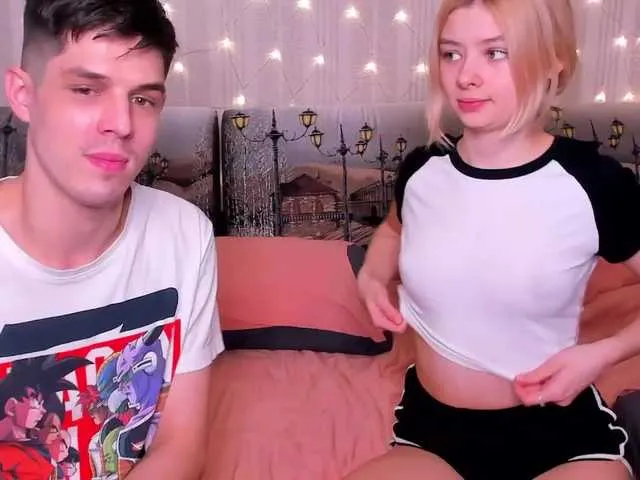 Live sex webcam photo for 7AngelMike7 #272633374