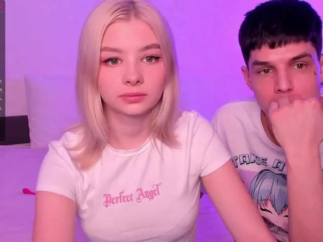 Live sex webcam photo for 7AngelMike7 #272888351