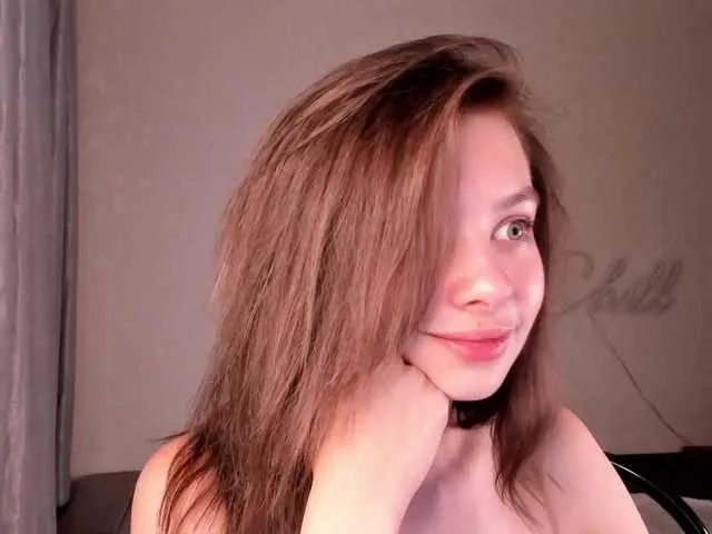 Live sex webcam photo for 7AngelMike7 #273993202
