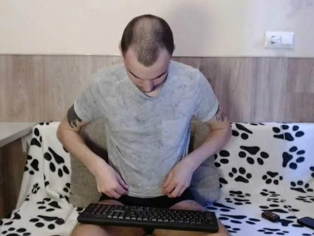 Live sex webcam photo for 7Arik7 #290709793