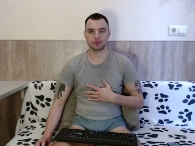 Live sex webcam photo for 7Arik7 #290908990