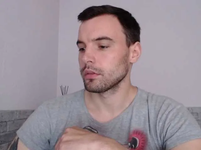 Live sex webcam photo for 7Arik7 #291285525