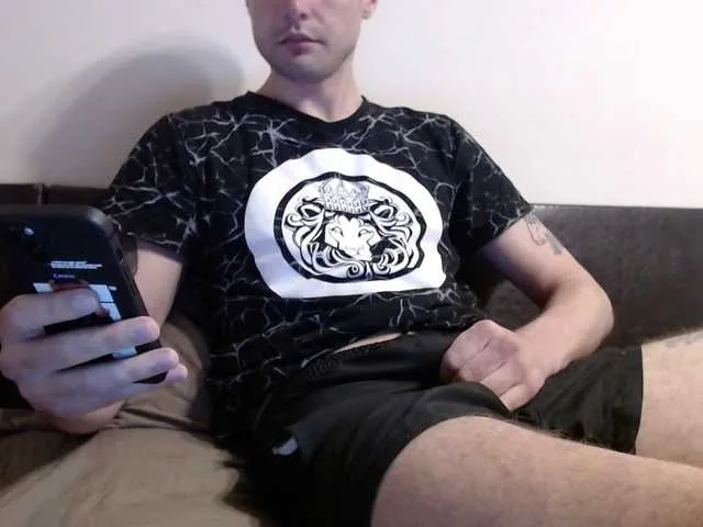 Live sex webcam photo for 7Arik7 #291432064