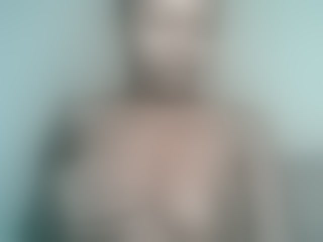 Live sex webcam photo for 7Naila1 #275504631