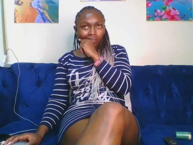 Live sex webcam photo for 7Naila1 #277118899