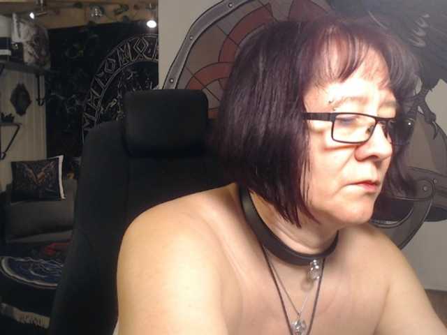 Live sex webcam photo for 90dTitten #276852654