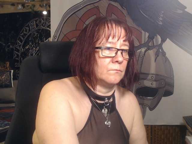 Live sex webcam photo for 90dTitten #277752698